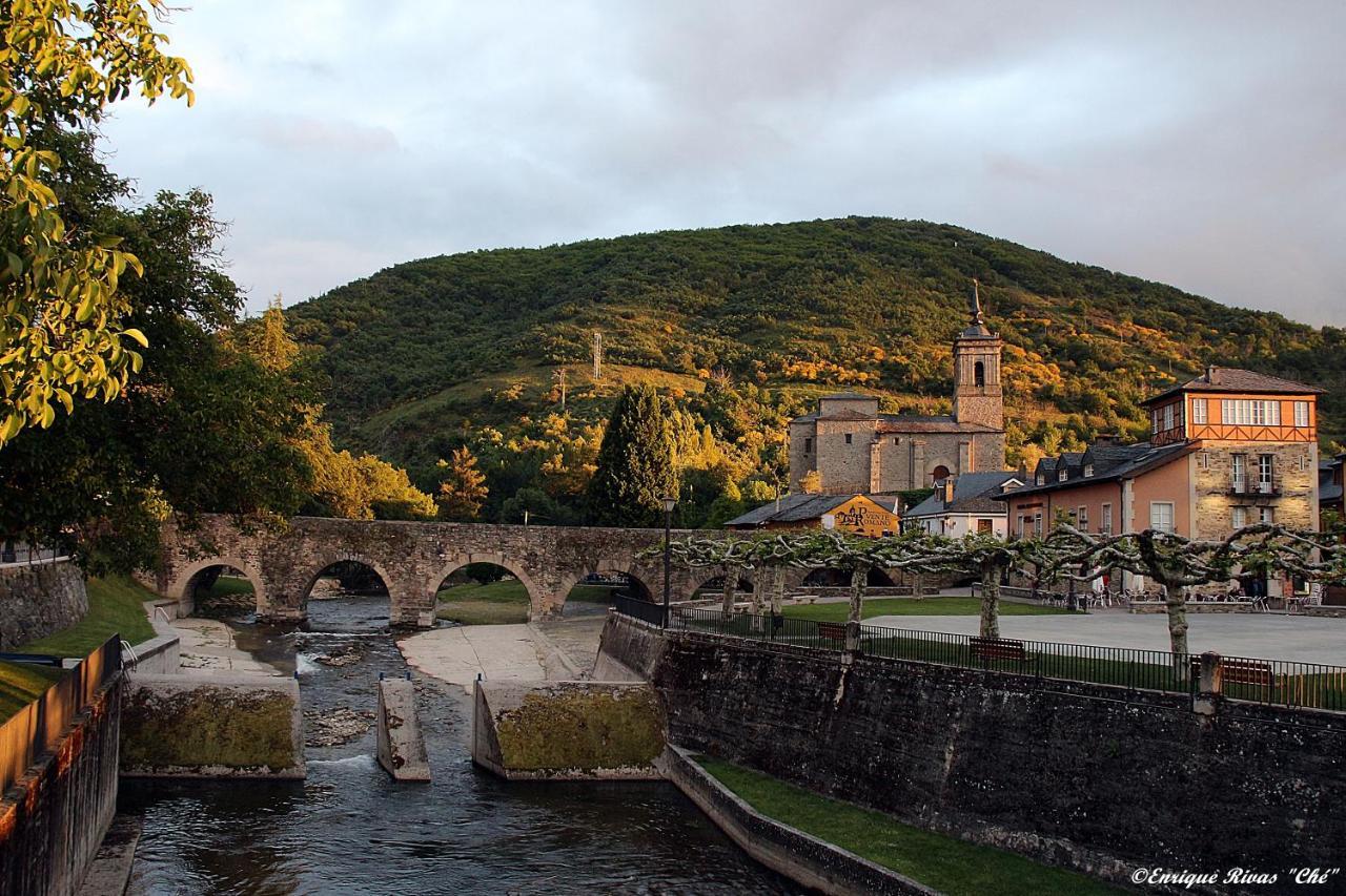 Hostal El Palacio Molinaseca Zewnętrze zdjęcie